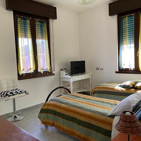 萨尔索马焦雷泰尔梅La Casa Di Betty公寓 外观 照片