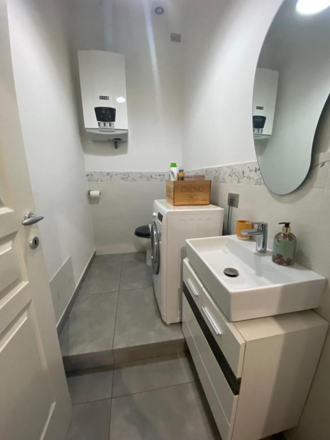 萨尔索马焦雷泰尔梅La Casa Di Betty公寓 外观 照片